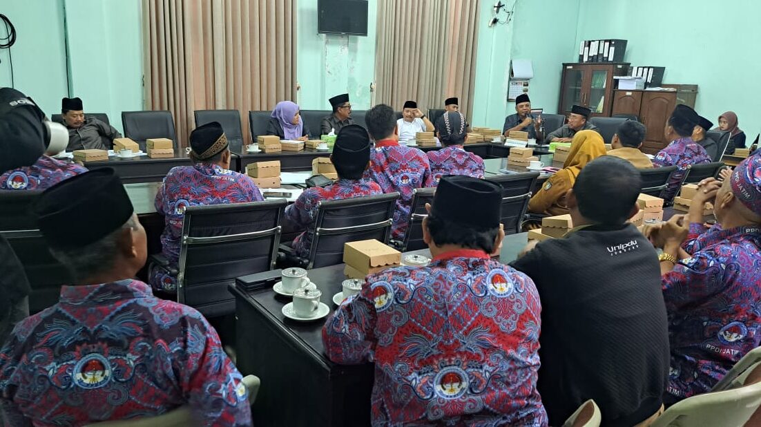 Perangkat Desa Di Jombang “Gigit Jari”, Gaji ASN Naik Tapi Tidak Untuk Siltap