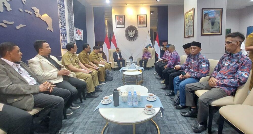 Diterima Wakil Mendagri, PPDI Soroti 10 Persoalan Perangkat Desa Mulai Siltap Hingga Tunjangan Purna Tugas